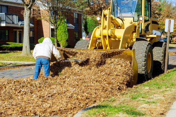 Mulch Hauling in Olive Branch
